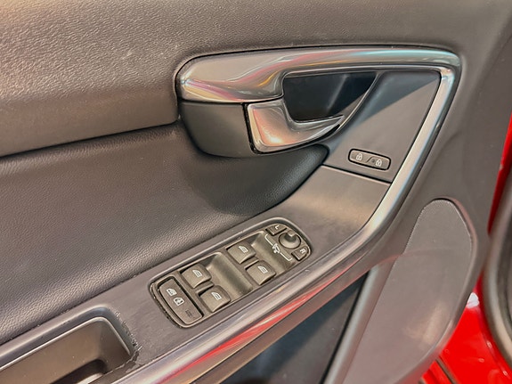 Volvo V60 23 of 30