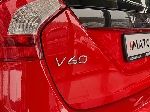 Volvo V60 11 of 30