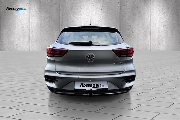 MG ZS EV 6 of 11