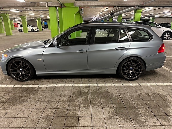 BMW 318d 6 of 30