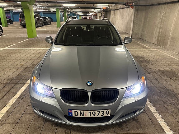 BMW 318d 3 of 30