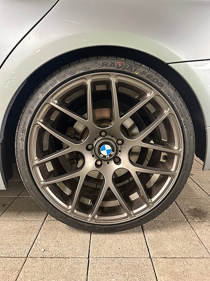 BMW 318d 28 of 30