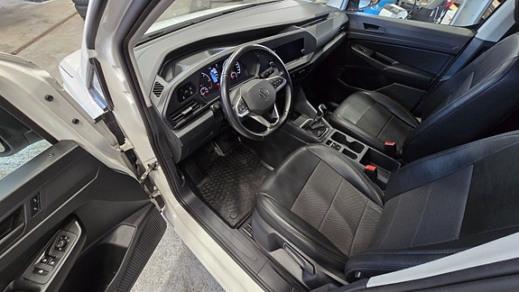 Volkswagen Caddy 12 of 30