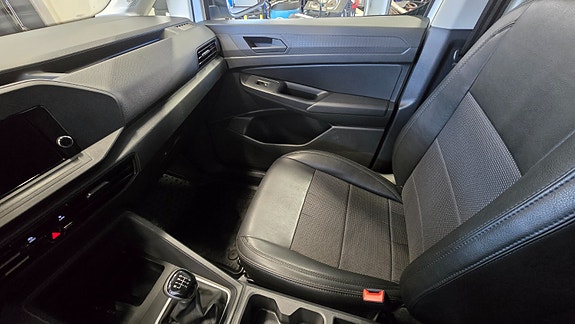 Volkswagen Caddy 24 of 30