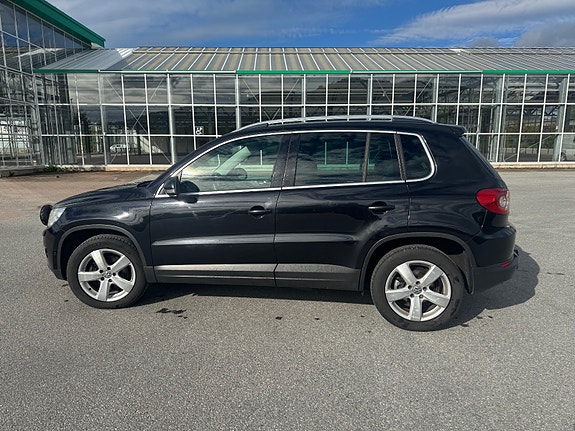 Volkswagen Tiguan 13 of 30