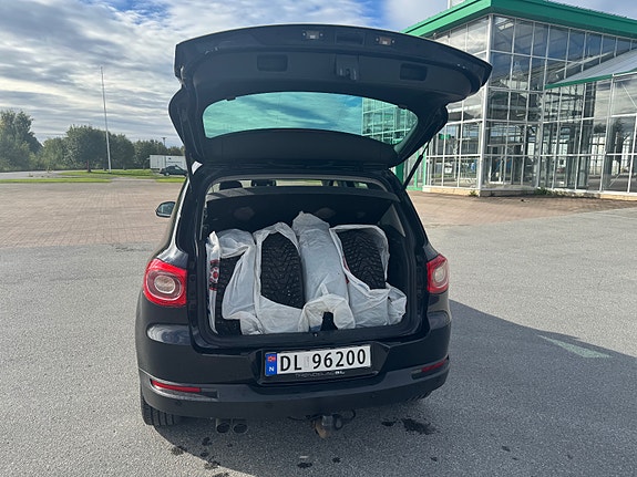 Volkswagen Tiguan 30 of 30