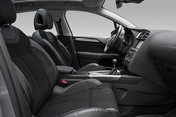 Citroen C4 27 of 28