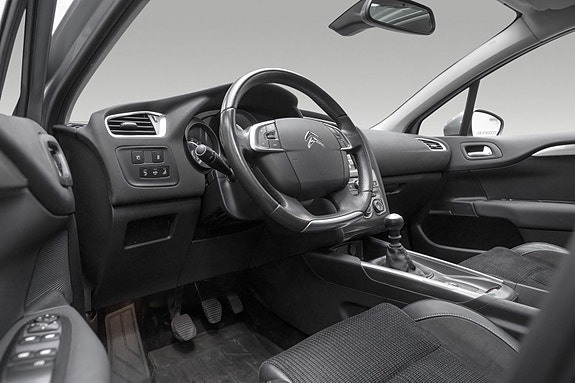 Citroen C4 16 of 28