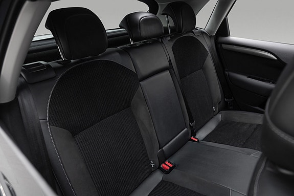 Citroen C4 25 of 28