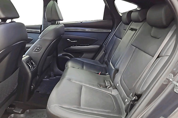 Hyundai Tucson 7 of 28