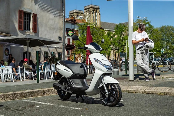 Peugeot Kisbee Active 4 of 7
