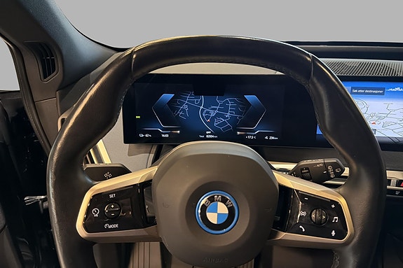 BMW iX 6 of 22