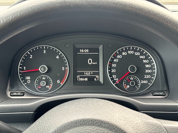 Volkswagen Caddy 13 of 28