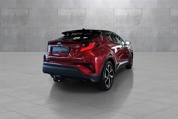 Toyota C-HR 5 of 28