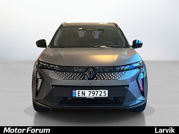 Renault Scenic E-Tech 3 of 24