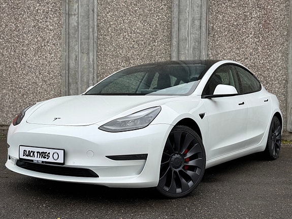 Tesla Model 3 5 of 28
