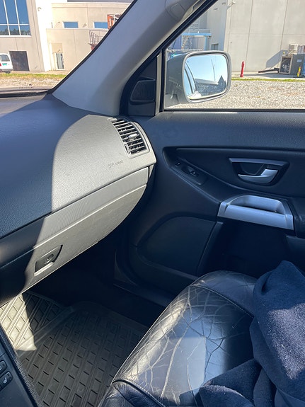 Volvo XC90 17 of 25