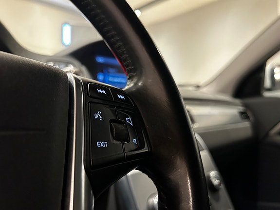 Volvo V70 15 of 30