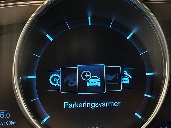 Volvo V70 20 of 30