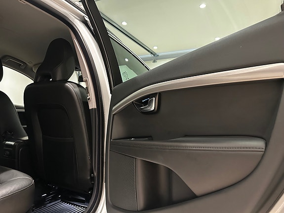 Volvo V70 29 of 30