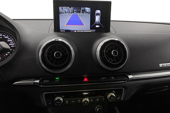 Audi A3 10 of 12