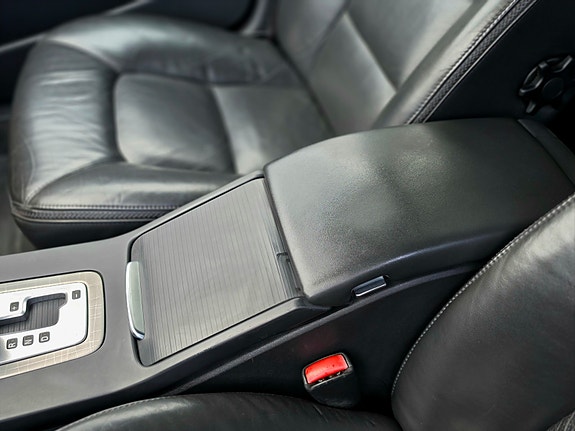 Volvo XC70 15 of 24