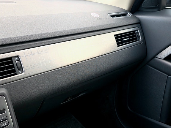 Volvo XC70 13 of 24