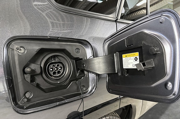 Toyota RAV4 9 of 28