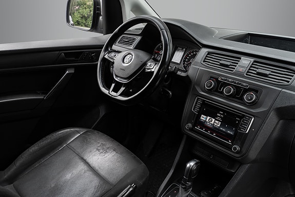 Volkswagen Caddy Maxi 22 of 29