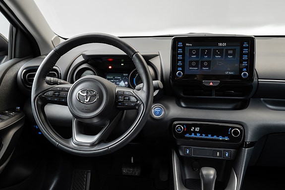 Toyota Yaris 23 of 30