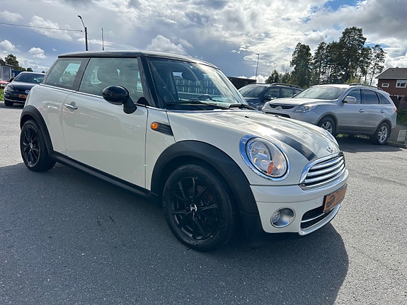 MINI Cooper 3 of 29