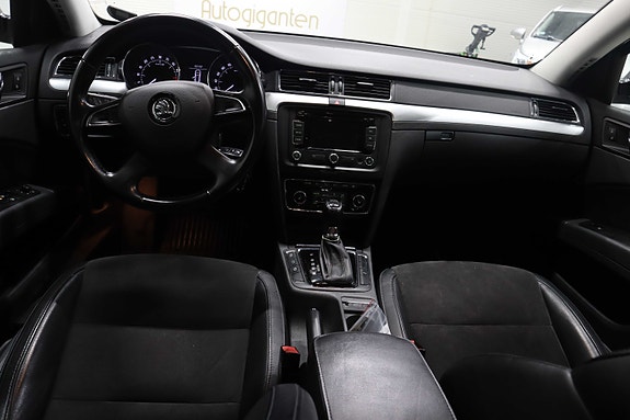 Skoda Superb 8 of 18