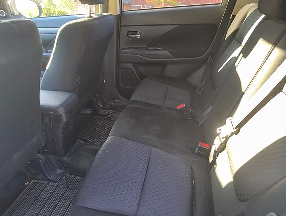 Mitsubishi Outlander 5 of 9