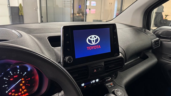 Toyota Proace City 18 of 29