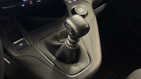 Toyota Proace City 29 of 29