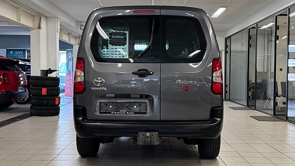 Toyota Proace City 9 of 29