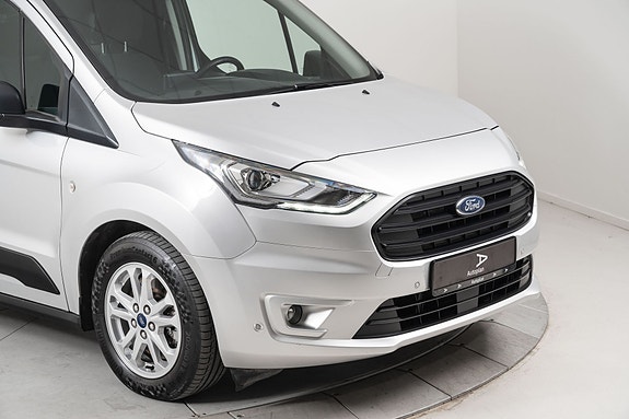 Ford Transit Connect 3 of 22