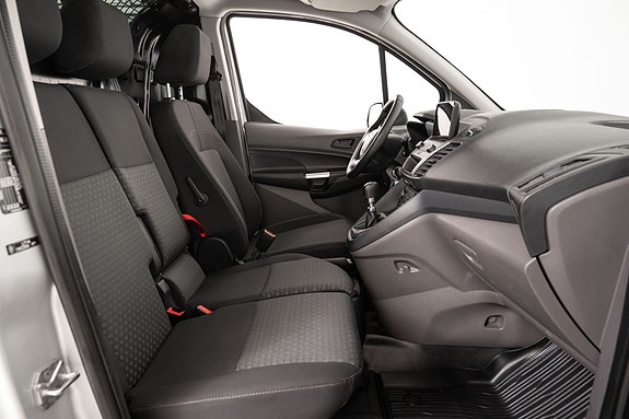 Ford Transit Connect 18 of 22