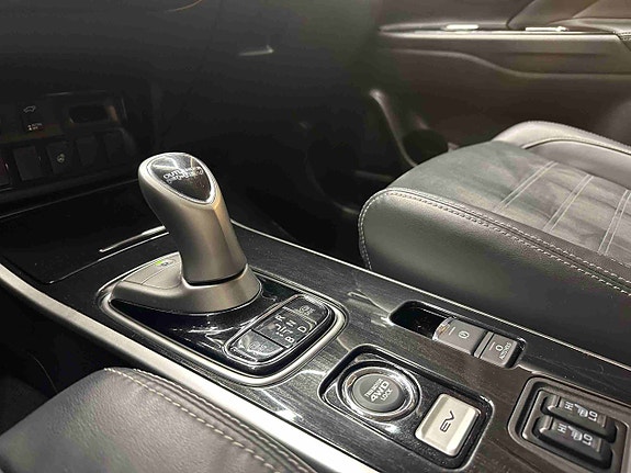 Mitsubishi Outlander 24 of 30