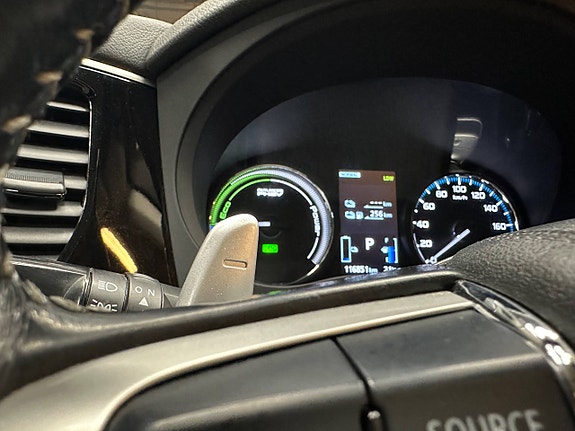 Mitsubishi Outlander 13 of 30