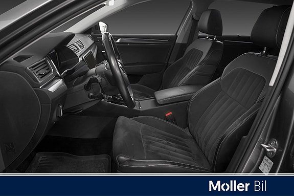 Skoda Superb 16 of 30