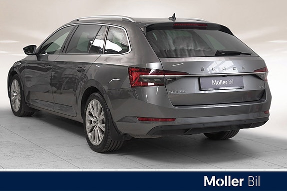 Skoda Superb 7 of 30