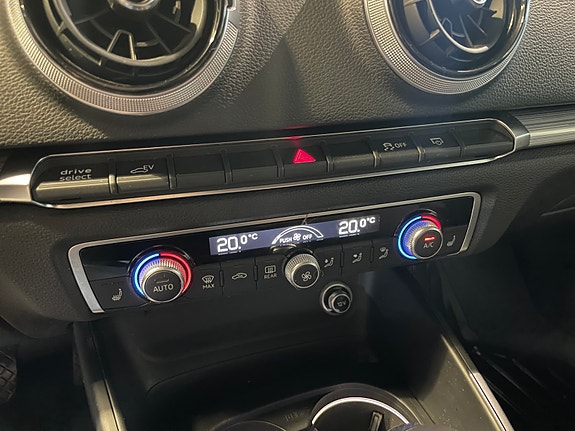 Audi A3 12 of 27