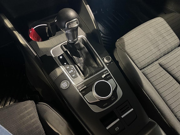 Audi A3 11 of 27