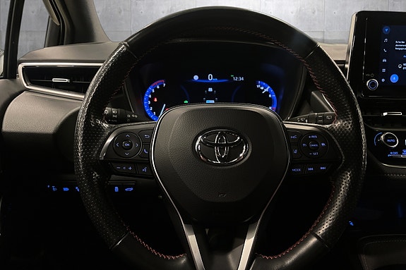 Toyota Corolla 11 of 19