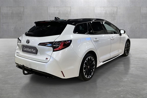Toyota Corolla 5 of 19