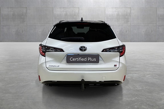 Toyota Corolla 4 of 19