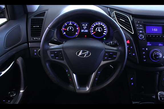 Hyundai i40 9 of 17