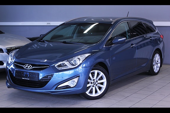 Hyundai i40 2 of 17