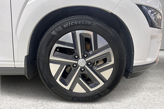 Hyundai Kona 5 of 14